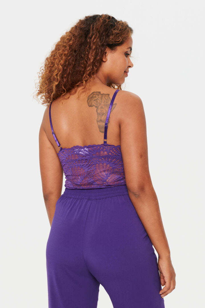 Saint Tropez Daisy Blonde Top - Lilla