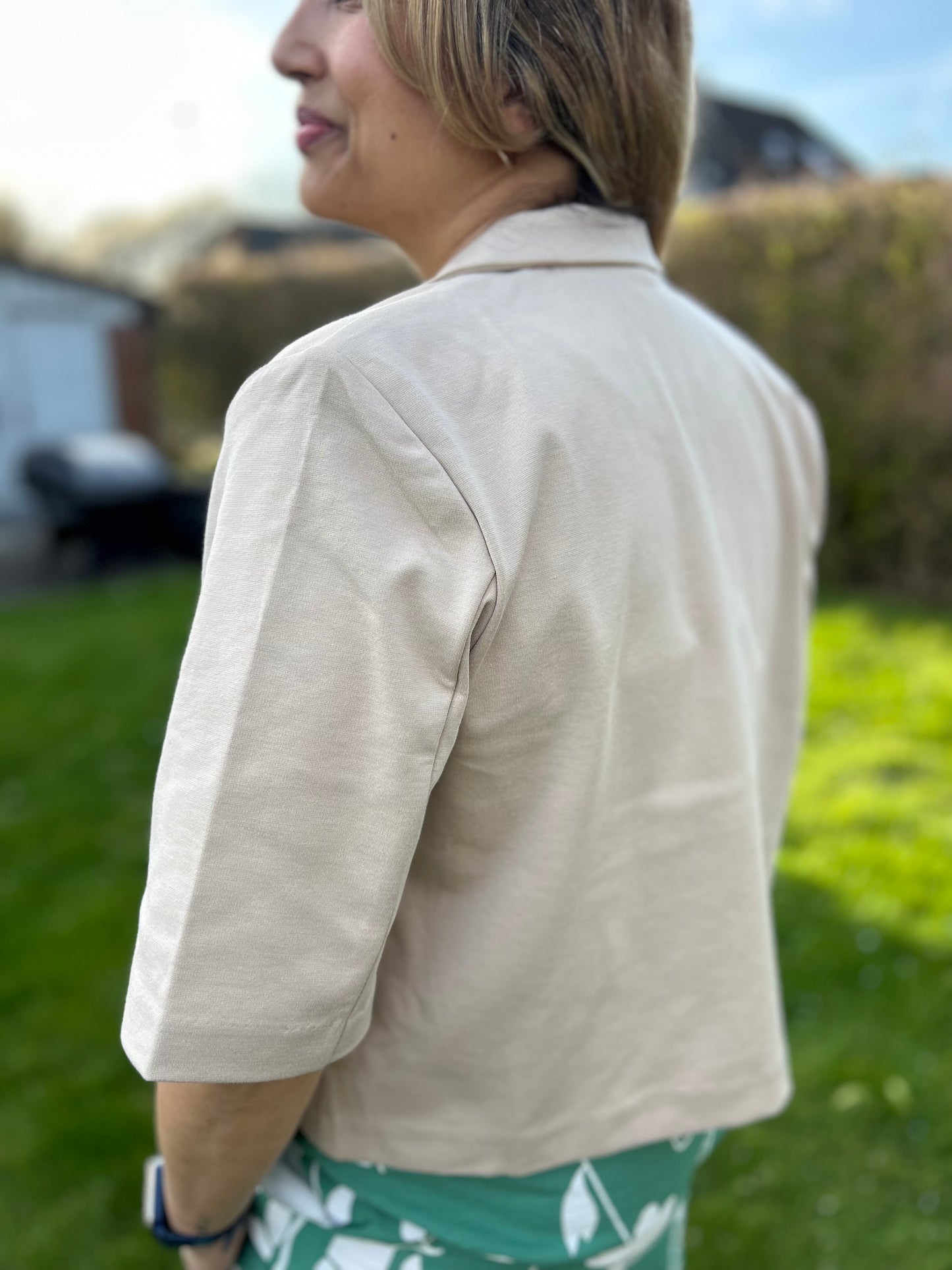 ICHI Kate Sus Cropped Blazer - IHKate BL
