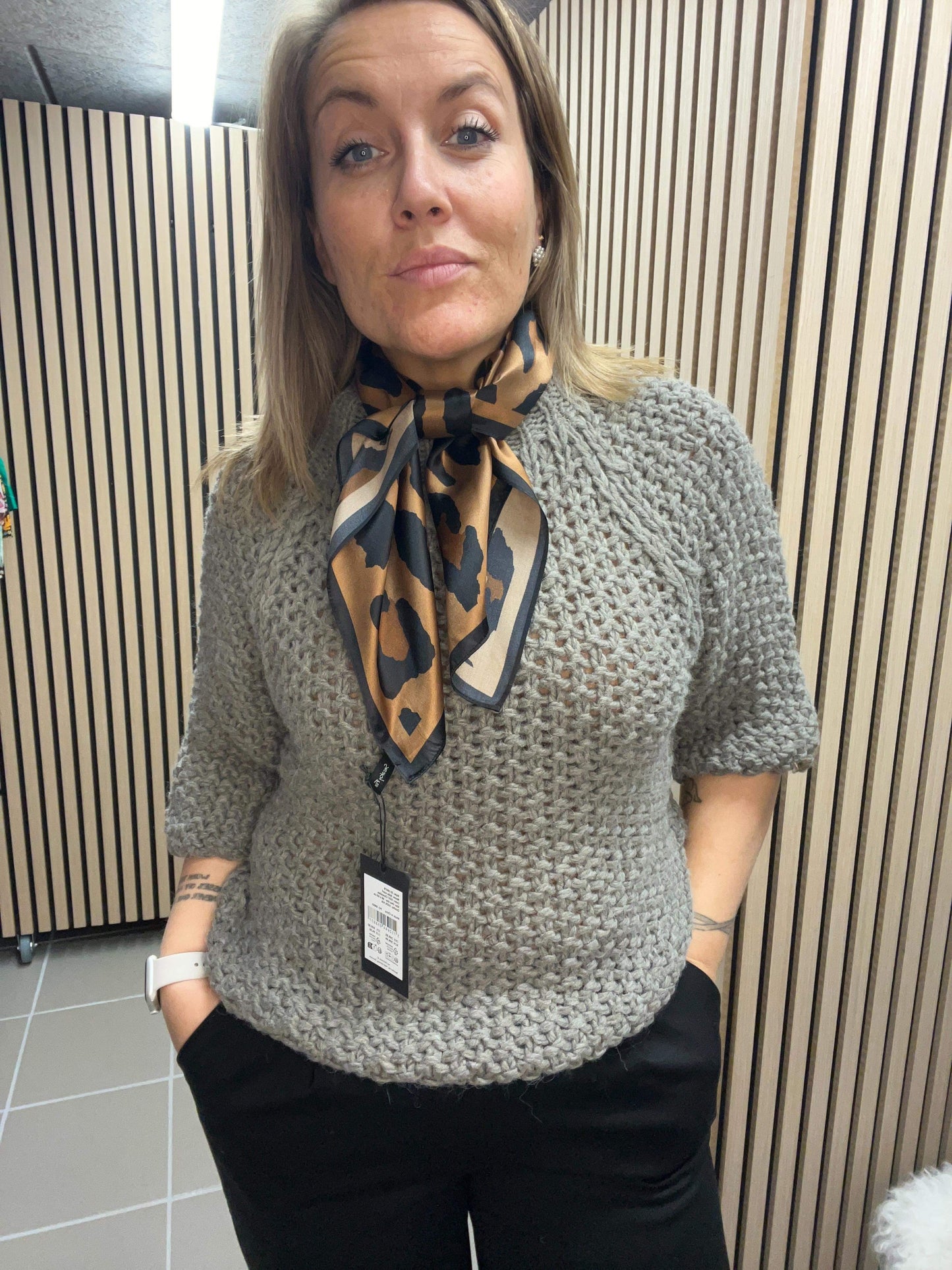 Sneaky Fox Kylie Silke Tørklæde / Scarf - Chocolate